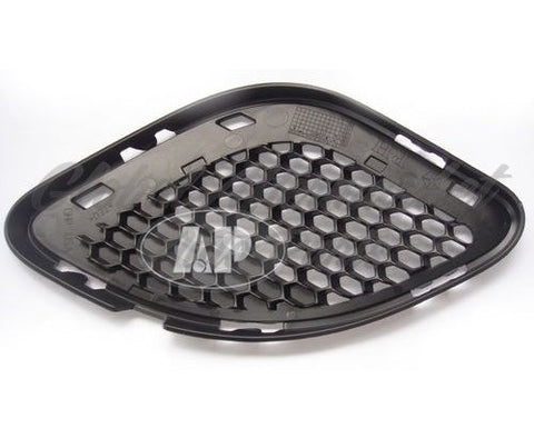 GRILLE LOWER RH OUTER MATTE-BLACK SRT-8