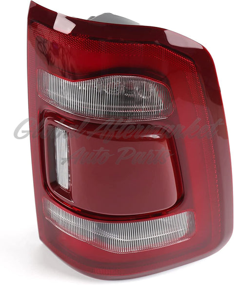 TAIL LAMP RH LED RED CENTER LENS/ TRIM W/O BLINS SPOT / LOGO CAPA