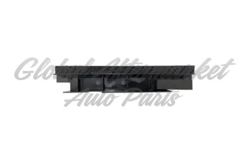 RADIATOR SUPPORT UPPER BAFFLE RH