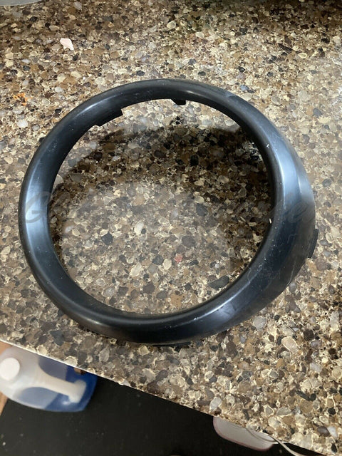 FOG LAMP BEZEL FR RH BLACK EXCLUDE TURBO/SPORT