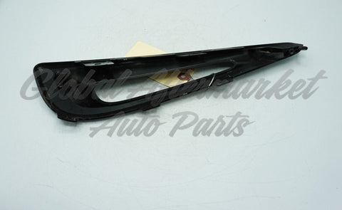 BUMPER MOLDING FR LH GLOSS BLACK W/O LED LAMP