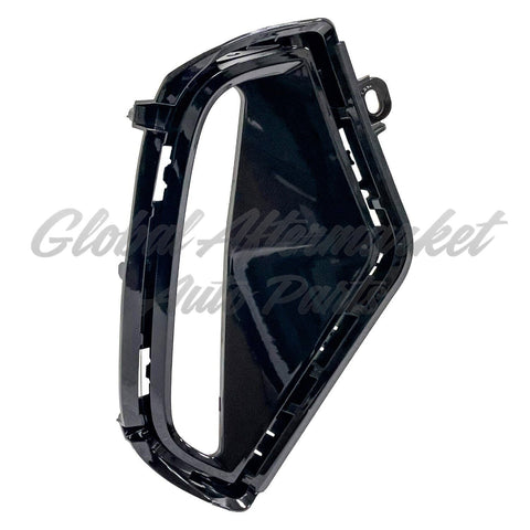 GRILLE LOWER FR RH GLOSS BLACK PRIMED W/LAMP HOLE / FOR PLUG-IN /PRIME