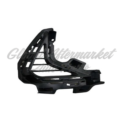 GRILLE LOWER FR RH W/O PARK