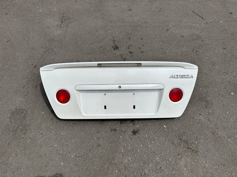 JDM 1998-2005 Toyota Altezza Lexus IS300 Trunk Wing  Used