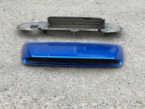 JDM 04-05 Subaru Impreza WRX V8 Hood Scoop Air Induction Diverter Vent Complete