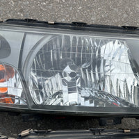 JDM Subaru Forester STi XT OEM HID Headlights Lamps LH RH SG5 2003-2005