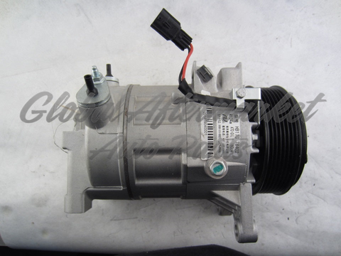 AC COMPRESSOR V6
