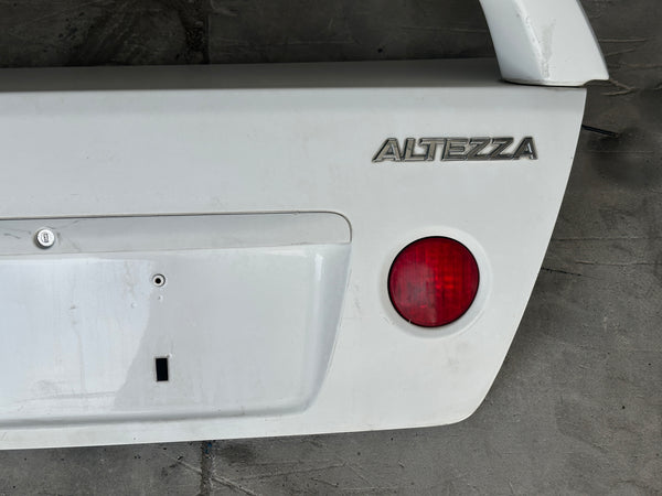 Jdm Toyota Altezza 2001-2005 Trunk with Wing Spoiler Sedan Lexus Is300 SXE10