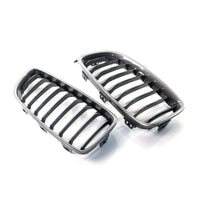 GRILLE LH CHROME/BLACK LUXURY MODEL