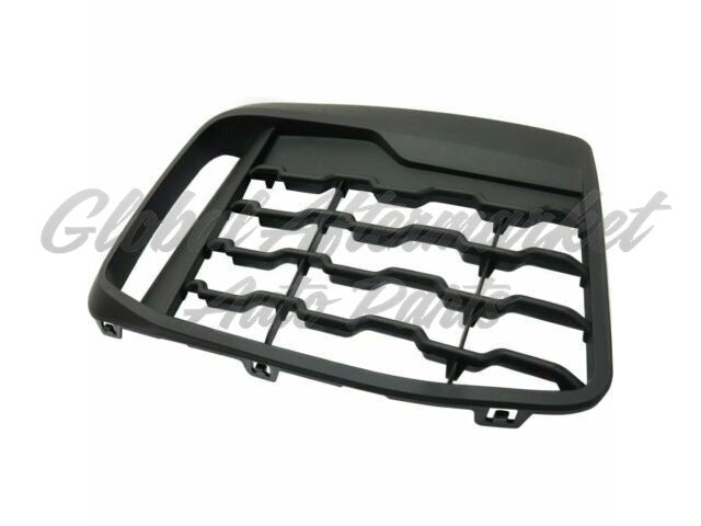 GRILLE LOWER RH TEXTURED W/O SENSOR W/M-PKG