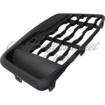 GRILLE LOWER RH TEXTURED W/SENSOR/M-PKG — photo 3