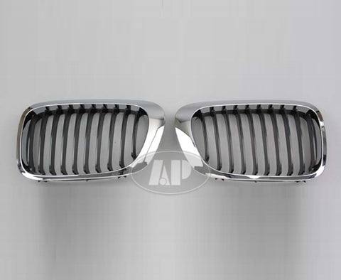 GRILLE RH BLACK W/CHROME TRIM