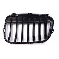 GRILLE RH PTD SILVER W/CHROME FRAME FOR X-LINE MODEL