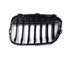 GRILLE RH PTD SILVER W/CHROME FRAME FOR X-LINE MODEL