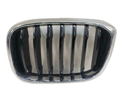 GRILLE LH MATTE BLACK W/CHROME FRAME W/OM-PKG BASE MODEL