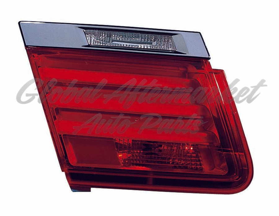 TRUNK LAMP RH HQ