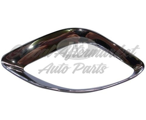 GRILLE LOWER MOULDING RH OUTER CHROME SRT-10