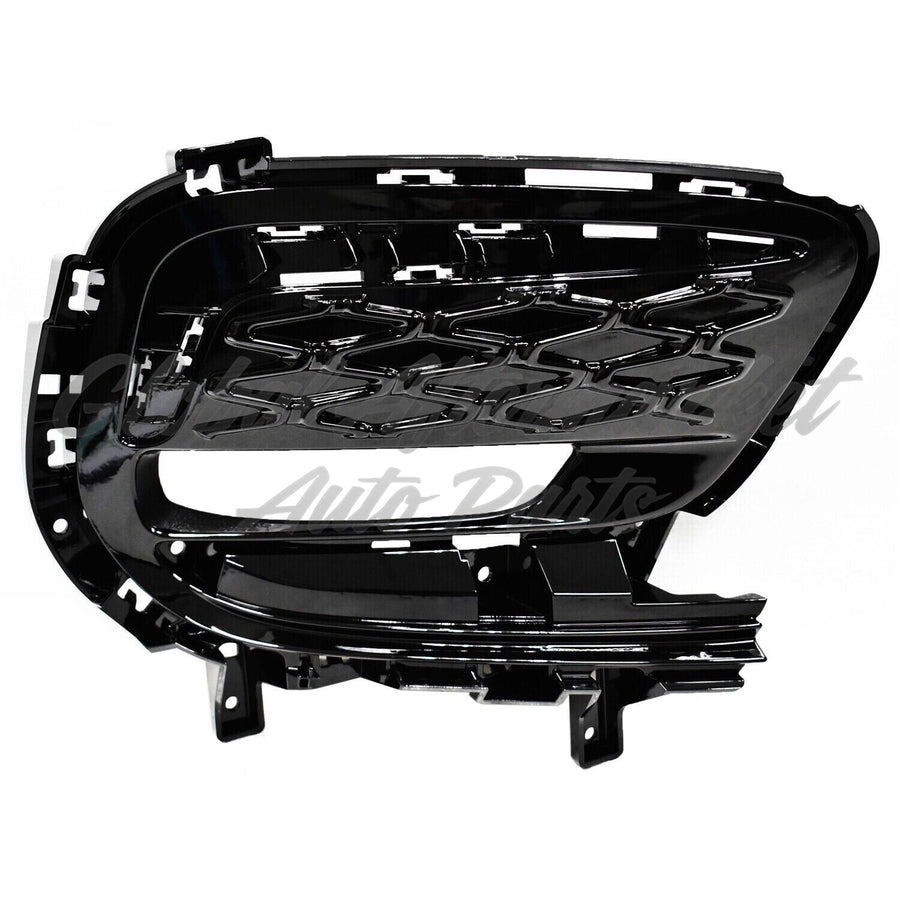 GRILLE LOWER FR RH GLOSS BLACK W/O FOG LAMP BRACKET / PARK ASSIST SENSOR