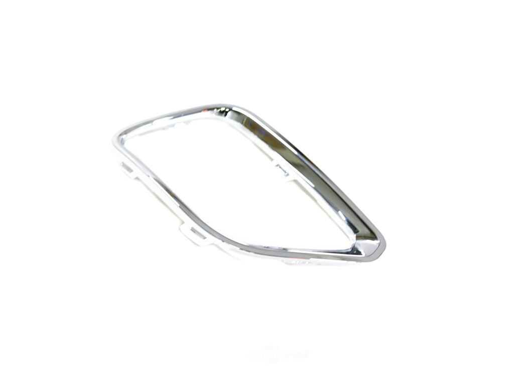 FOG LAMP TRIM FR RH CHROME EXCLUDE TRAILHAWK