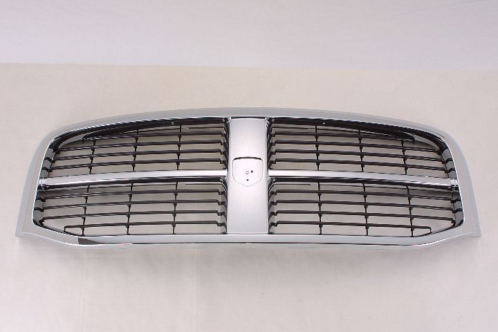 GRILLE CHROME/BLACK