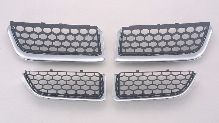 GRILLE MATTE-BLACK W/CHROME MLDG 4 PCS DESIGN
