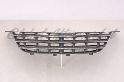 GRILLE W/CHROME MOULDING