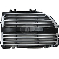 GRILLE RH CHROME/BLACK