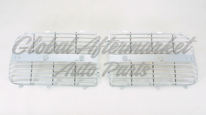 GRILLE PANEL RH CHROME