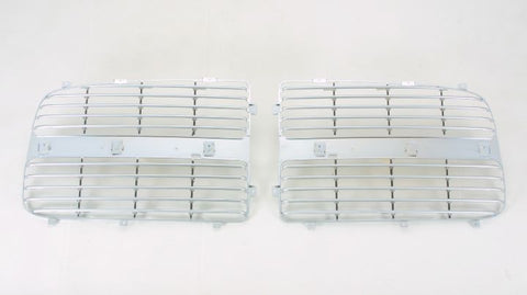 GRILLE PANEL RH CHROME
