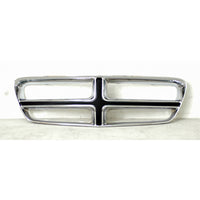GRILLE FRAME CHROME/BLACK