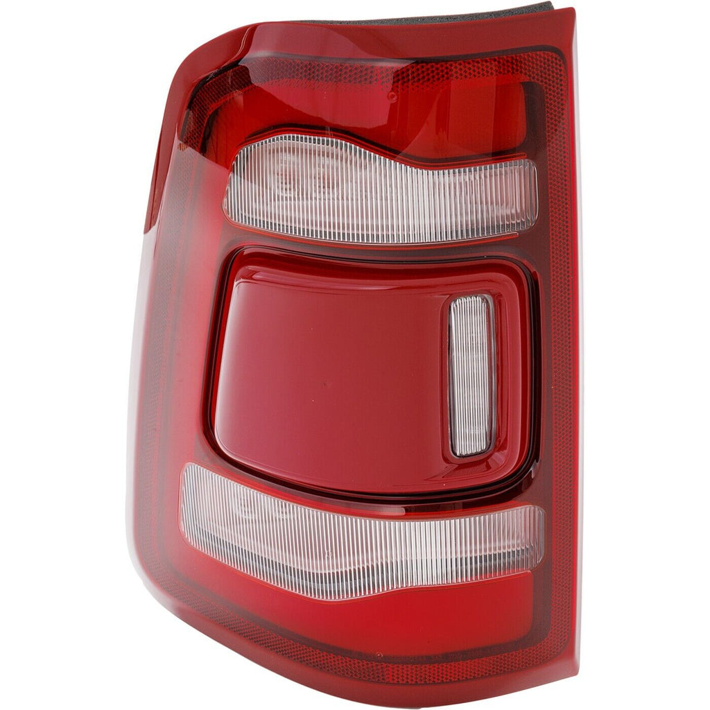 TAIL LAMP LH LED RED CENTER LENS / TRIM W/O BLIND SPOT HQ