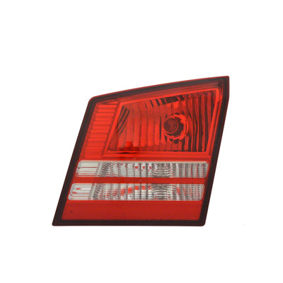 TRUNK LAMP RH (BACK-UP LAMP) W/O LED CAPA