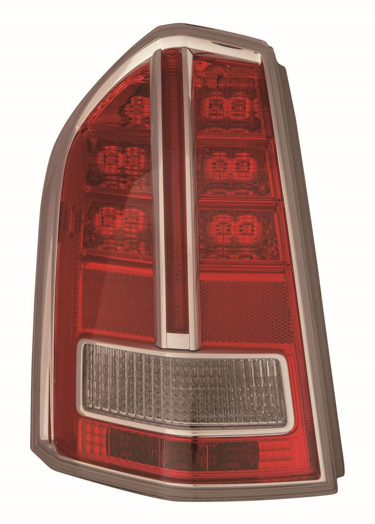 TAIL LAMP LH W/CHROME CENTER TRIM EXCLUDE JOHN VARVATOS FROM 03/19/2012 HQ