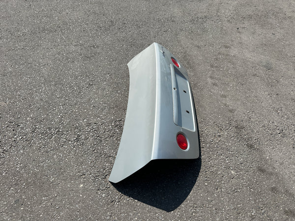 JDM 1998-2005 Toyota Altezza Lexus IS300 Trunk Wing  Used