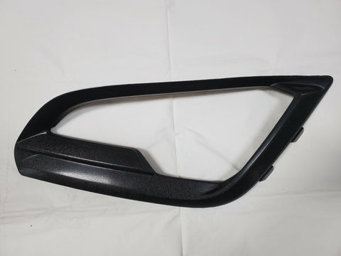 FOG LAMP BEZEL FR LH TEXTURED