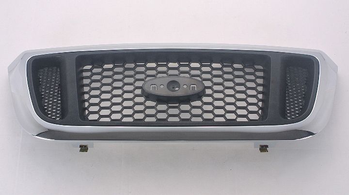 GRILLE CHROME GRAY 4WD