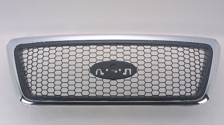 GRILLE CHROME FRAME W/BLACK HONEYCOMB XLT MODEL