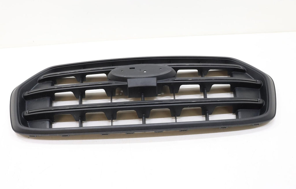 GRILLE FR TEXTURED BLACK BARS W/O CHROME MOLDING/EMBLEM/CAMERA