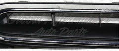 GRILLE FR TEXTURED BLACK BARS W/CHROME MOLDING/CAMERA W/O EMBLEM