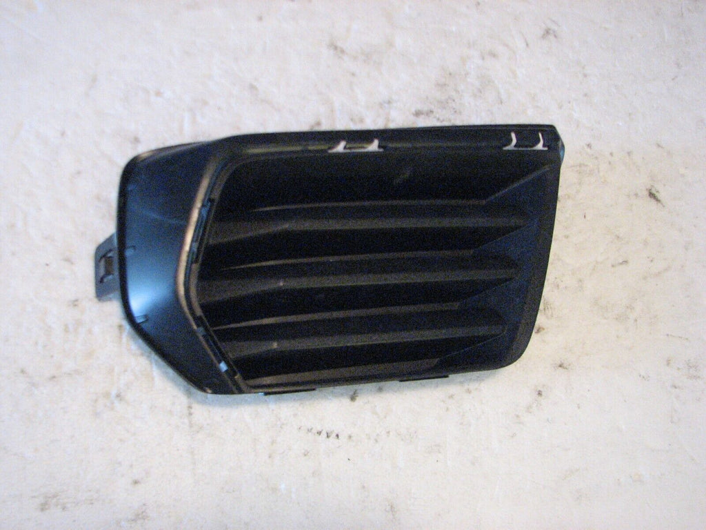 FOG LAMP COVER FR RH TEXTURED BLACK EXCLUDE ZR2 MODEL