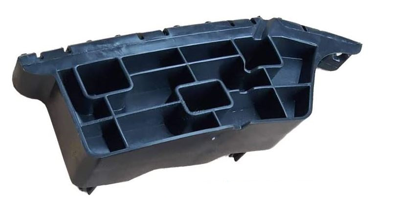 BUMPER GUIDE FR LH PLASTIC