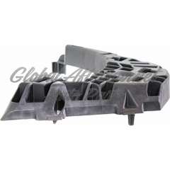 BUMPER STEP PAD RR INSERT RH 2500/3500 PLASTIC
