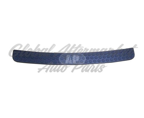 BUMPER STEP PAD RR TEXTURED SS MODEL