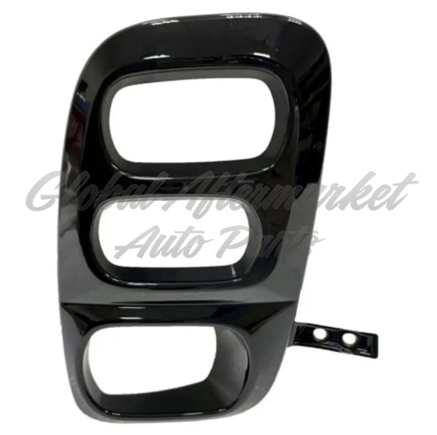 FOG LAMP BEZEL FR RH GLOSS BLACK TOURING/ELITE