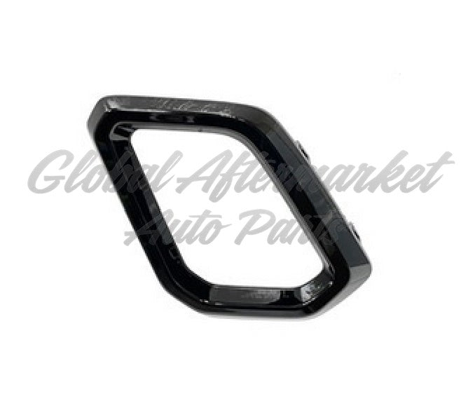 GRILLE INSERT LH OUTER GLOSS BLACK