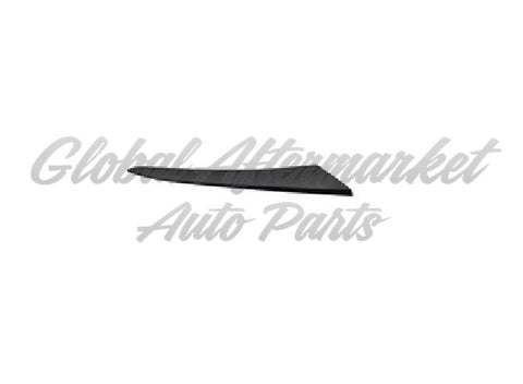 GRILLE MOLDING RH BLACK (MOUNTS BELOW HEAD LAMP)