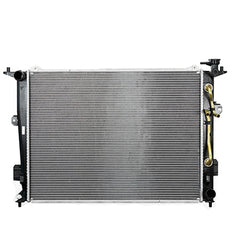 RADIATOR (13085) 4.6L V8 AT