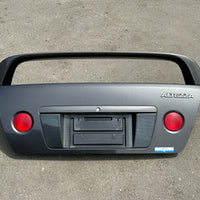 JDM 2001-2005 Toyota Altezza Lexus IS300 Trunk with Spoiler with Carbon Fiber Insert