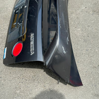 JDM 2001-2005 Toyota Altezza Lexus IS300 Trunk with Spoiler with Carbon Fiber Insert
