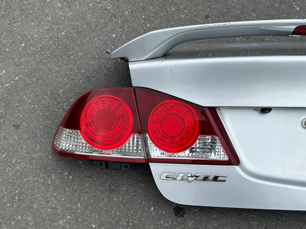 JDM 2006-2008 Honda Civic/Acura CSX Rear End Conversion Rear Trunk + Bumper + TailLights + Sideskirts